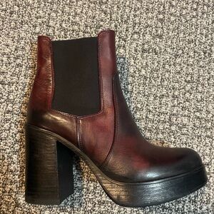 Women's Burgundy Ankle Boots